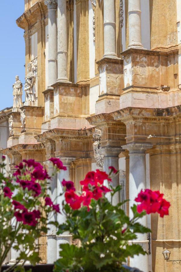 Апартаменты I Balconi Di San Domenico Палермо Экстерьер фото